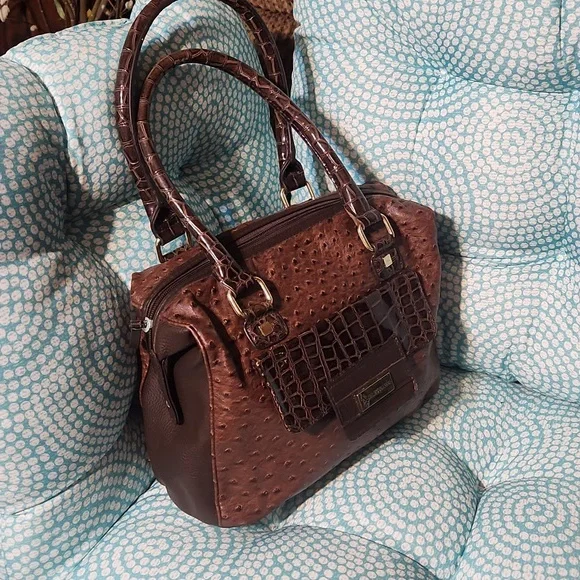 Brown Crocodile US Polo Embossed Leather Handbag - Picture 6 of 12